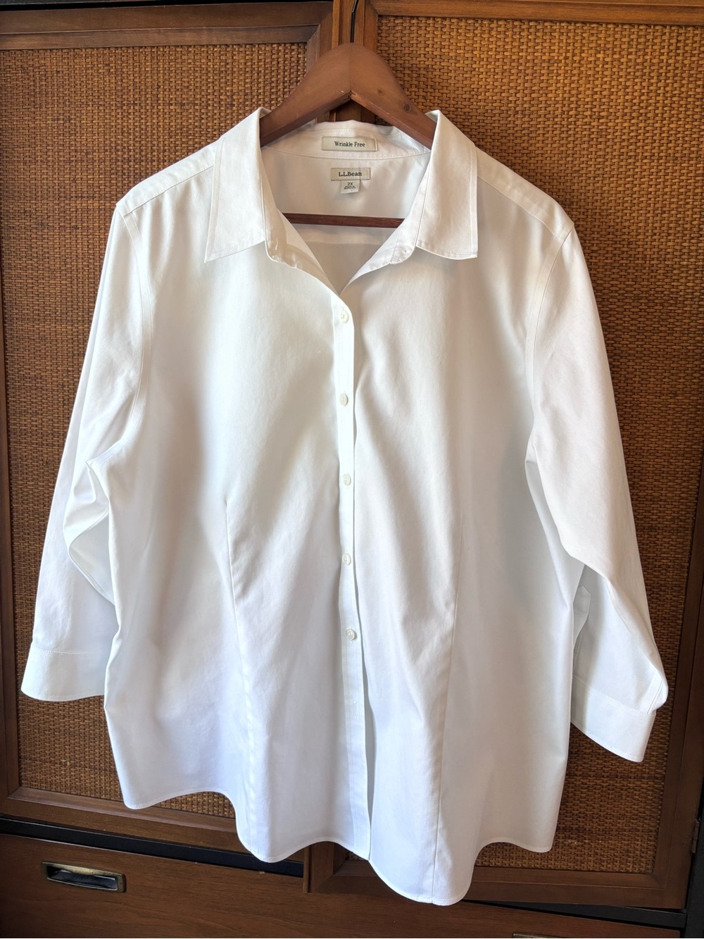 L.L. Bean Wrinkle-Free White Cotton Button-Up Shirt